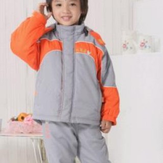 童装加盟代理批发，加盟送装修