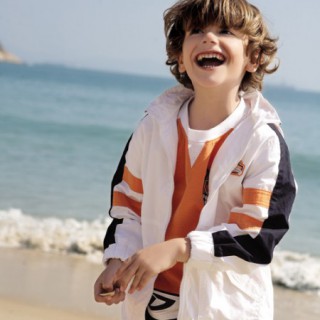 安迪鹿儿童装诚招加盟商