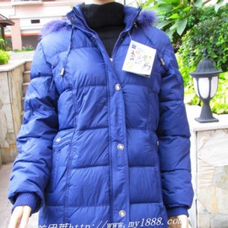 库存棉衫风衣外套低价服装处理