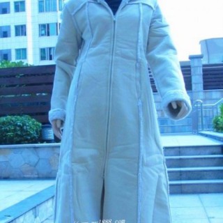 厂家女装秋冬装外套上衣棉衣大量供应