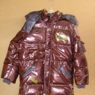 选品牌 还选合乐儿童羽绒服 全国招商代理 款式多而新颖