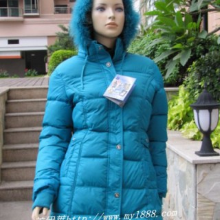 哪里有今年最流行的韩版服装批发广州东莞虎门服装批发市场