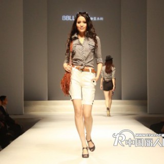 “BBLLUUEE粉蓝衣橱”2011春夏诚邀加盟