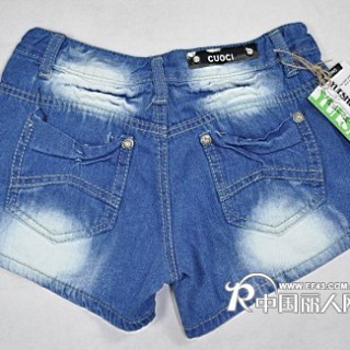 1号仓库38元牛仔超低价供应热裤、牛仔裙