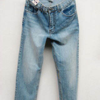 9.8元外贸尾货牛仔裤库存牛仔裤批发韩版牛仔批发