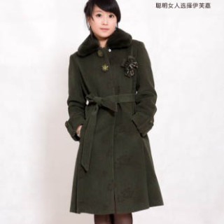 国内品牌折扣女装伊芙嘉诚招加盟，质量保证，百分百换货中！