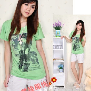 供应库存毛衣 针织衫 夏装T恤 连衣裙 3元起批