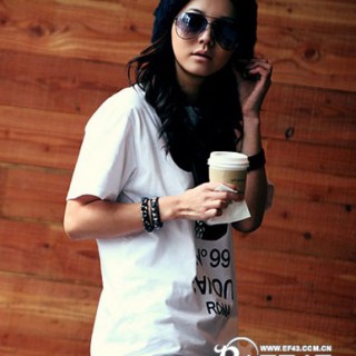 加盟单身派品牌专卖店招商长款T恤