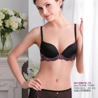 开伊之美品牌内衣加盟店，创造无限财富