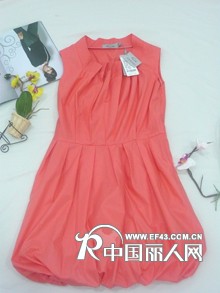 奇百特服饰 可爱版 连衣裙