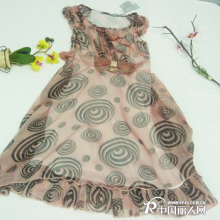 奇百特爆款女装全国免费招商加盟代理。