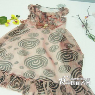 想致富，免费加盟奇百特女装品牌折扣！