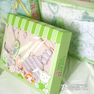 雅培童装--健康从宝宝做起！！！