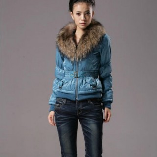 菲纹服装折扣女装   时尚前卫2011冬装新款  免费代理加盟