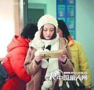 2011韩国女装裸婚时代童佳倩同款连帽休闲毛呢外套