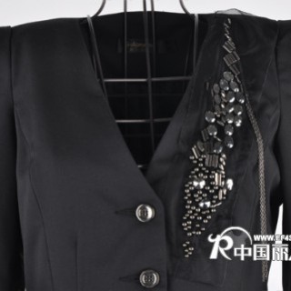 女装加盟 首选娇兰诗蔓美丽垂手可得