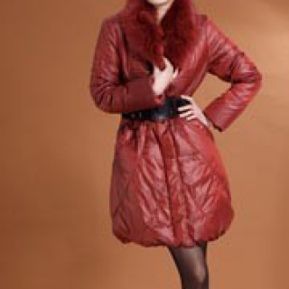 芙瑞丽精品低价，风格多变，引领都市快时尚