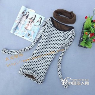 几块钱的打底衫批发秋冬季卫衣厂家保暖内衣批发便宜秋季T恤批发