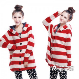 韩版女装加厚连帽条纹毛衣——雪尔雅女装批发，代理