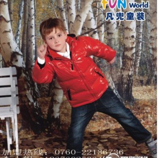 ***凡兜童装火爆招商***