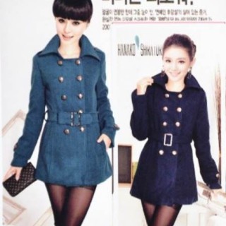 郑州的服装批发冬季女式外套广东服装批发2011新款羽绒服长款毛衣外套批发