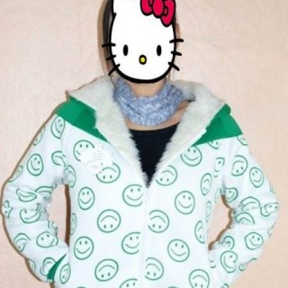深圳服装批发女装冬装外套东莞大莹东方国际服装羽绒服批发女式休闲毛衣外套批发