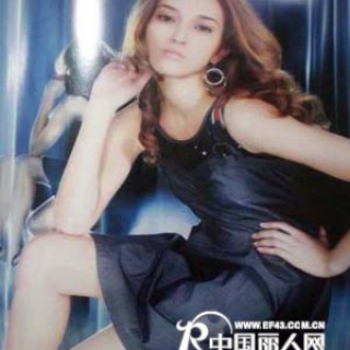 广州鑫茵服饰品牌折扣女装女装折扣品牌折扣服装品牌折扣精品折扣女装精品女装折 超低价供应品牌女装