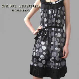 精品欧美、日韩品牌夏装批发`