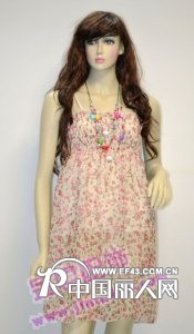 广州深圳女装尾货夏装短袖沈阳五爱市场服装t恤特价便宜批发