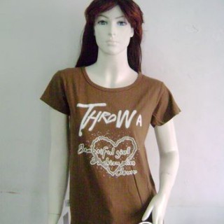 新款大件时装女T6.5元批发  13534043785