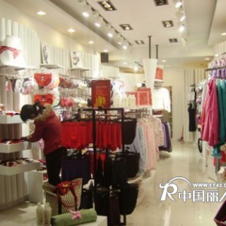 全国体会内衣火热招商代理加盟新感觉