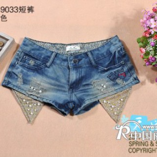 韩版服饰的精髓！喜欢韩版的美女注意了 ——天炫韩版女装