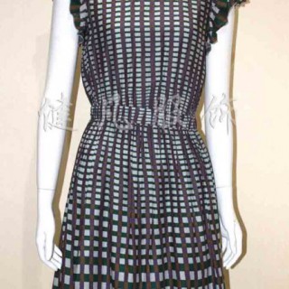 供应2011款连衣裙 品牌女装尾货批发