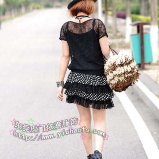 济南韩版服装批发市场批发韩版两件套甜美蕾丝雪纺连衣裙批发