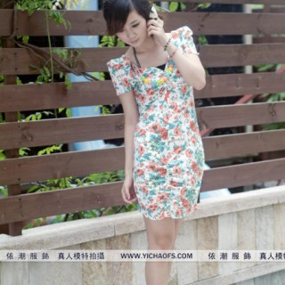 广州服装批发市场一手货源批2011最新款雪纺连衣裙批发修身瘦腰裙批发