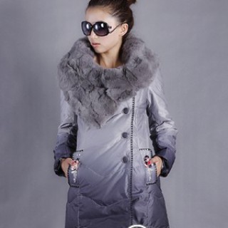 鑫茵服饰品牌折扣女装女装折扣品牌折扣服装品牌折扣精品折扣女装精品女装折低价招商加盟