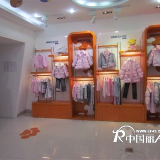 加盟迷你屋童装 客服区域经理督导三对一