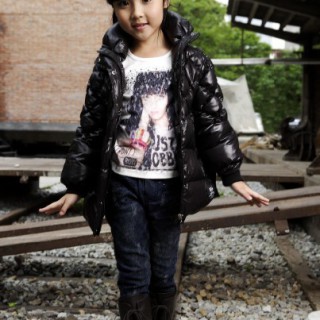 今年秋冬儿童服装流行什么风格？卡姿果果童装潮流率先看