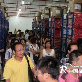 “聚”—— 凡兜品牌童装2012春夏订货会现场直击