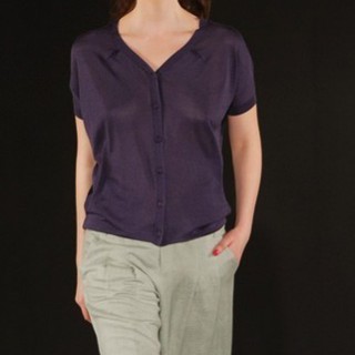 神秘，优雅，个性，低调 的莫名女装与你共创佳绩~~~~