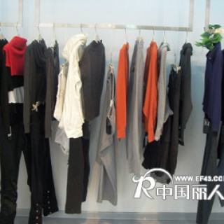 时尚个性------moing女装 成功的选择