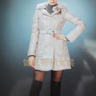 品牌库存女装/优质羽绒服/折扣女装尾货