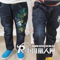 郑州武汉童装牛仔裤批发天津苏州童装防寒棉衣毛衣批发