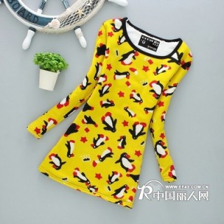 昆明双龙服装批发市场最便宜的时尚女装棉服批发昆明长袖T恤批发