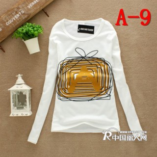 郑州便宜外套批发厂家冬季棉服批发货源万江最便宜的女装外套批发