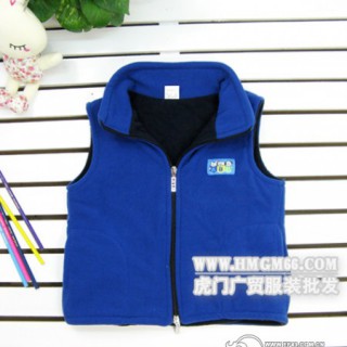 加厚冬装背心批发童装加厚马甲批发带兜加绒马甲批发毛绒童装冬装
