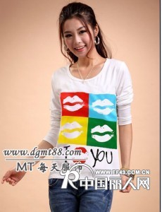 最受欢迎的时尚秋冬装T恤批发超低价时尚韩板T恤批发北方批发市
