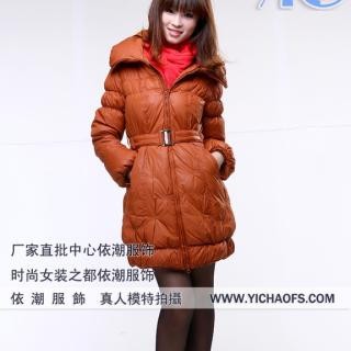 服装批发热卖店甜美女装羽绒服批发高档羽绒服批发