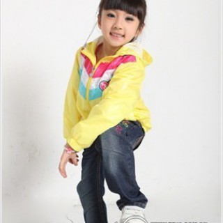 中童衣服招商加盟，中童衣服代理批发，广州华恩童装