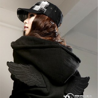 海南哪里有情侣装卫衣外套批发三亚最好卖的情侣服装批发网厂家情